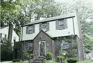 370 WHITELAW Place, Teaneck